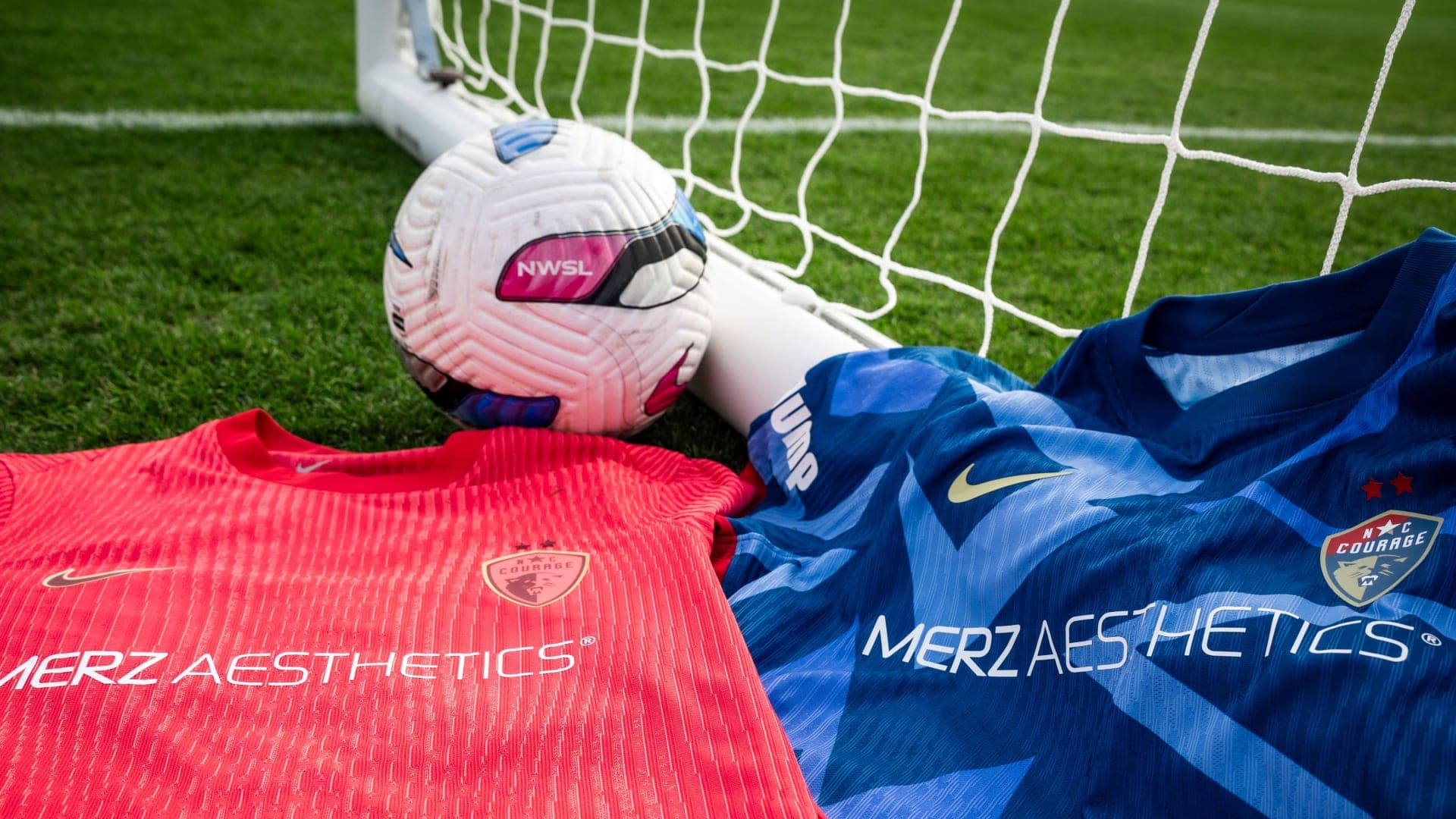 CouragePic_3_ballandnet_forrelease_smaller