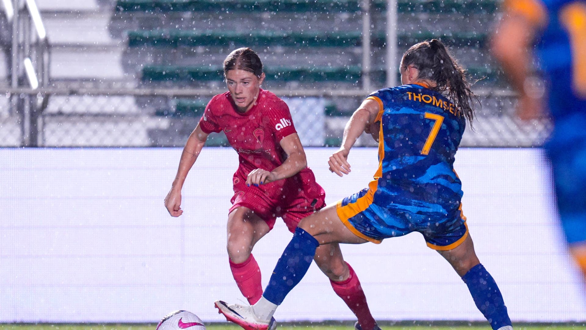 20250906-21-22-00-1LG00873