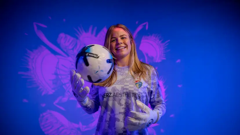 2.5.26_Courage_1646350.R4