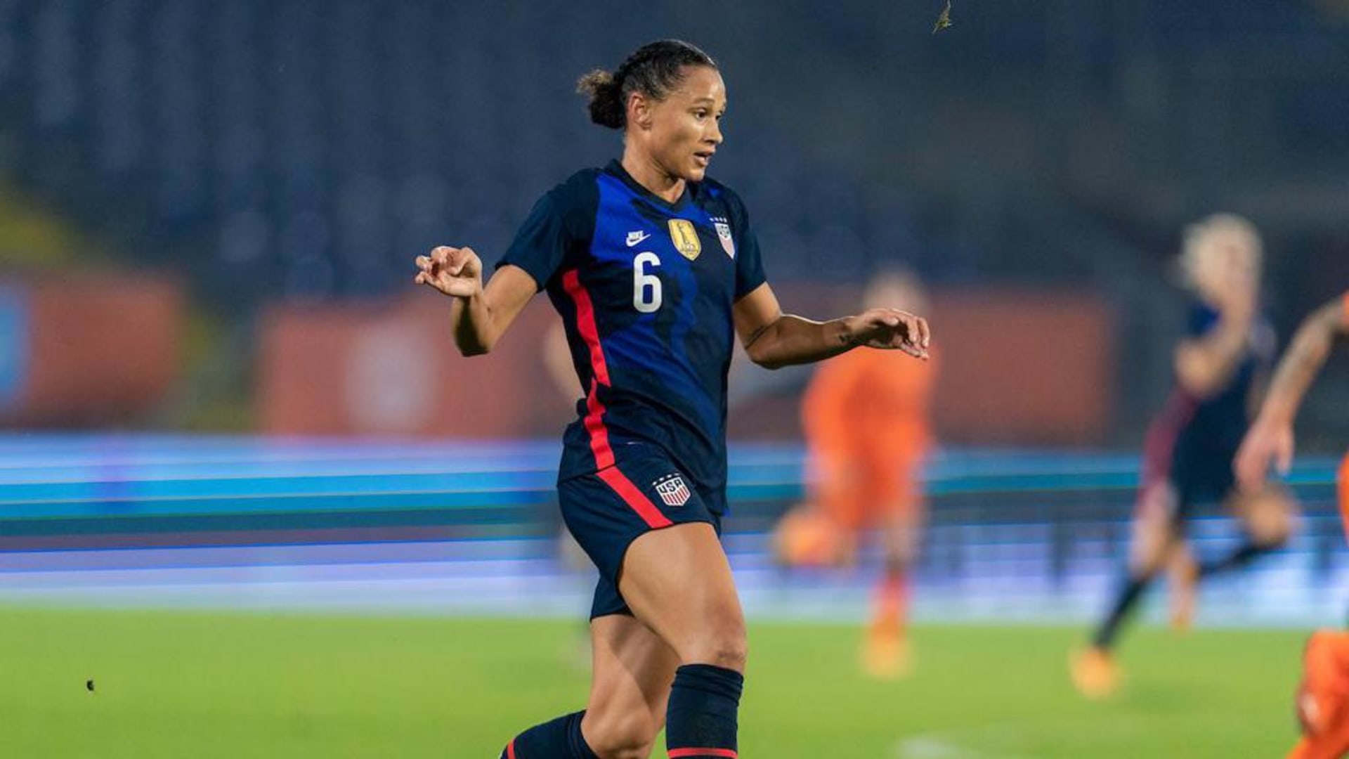 USWNTBS11272020457_large