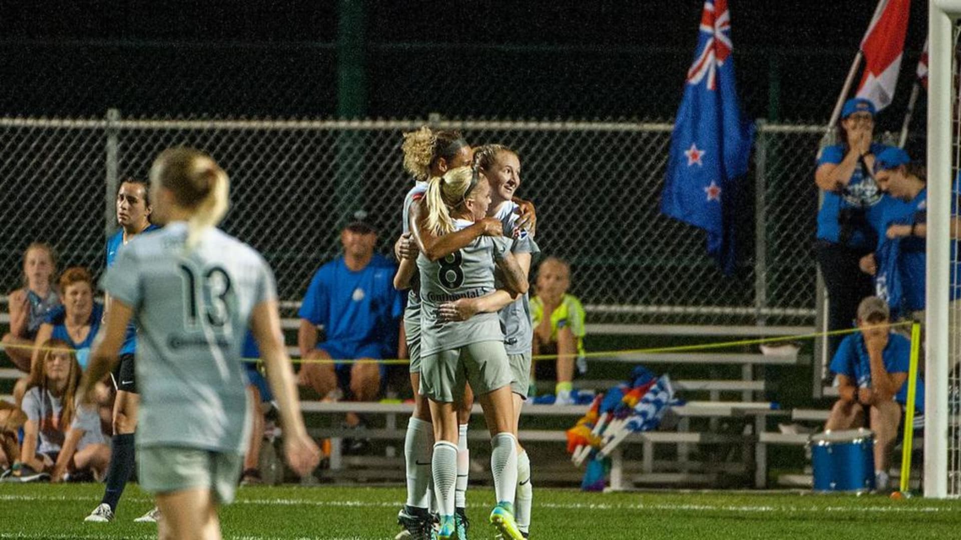 NWSLALK08102017119_1__large