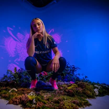 2.5.26_Courage_1647876.R4 Large